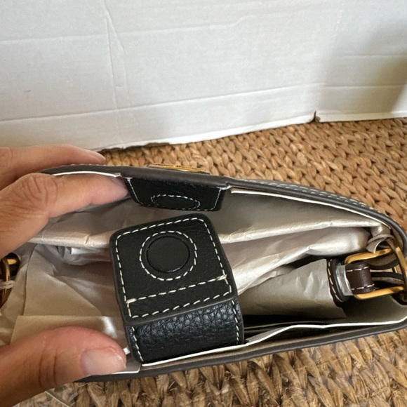 New Tory Burch Felix Bucket Bag Leather Black Crossbody Purse 144028 - Picture 9 of 11